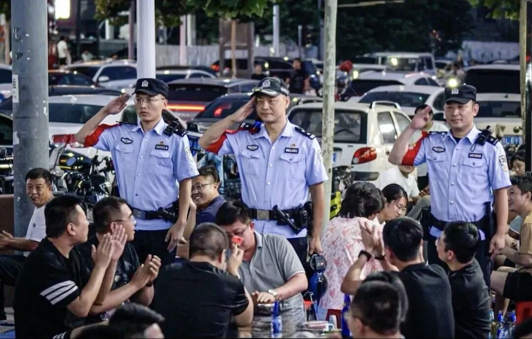 配图4